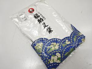 未使用品　福助　白足袋(23センチ・4枚コハゼ)